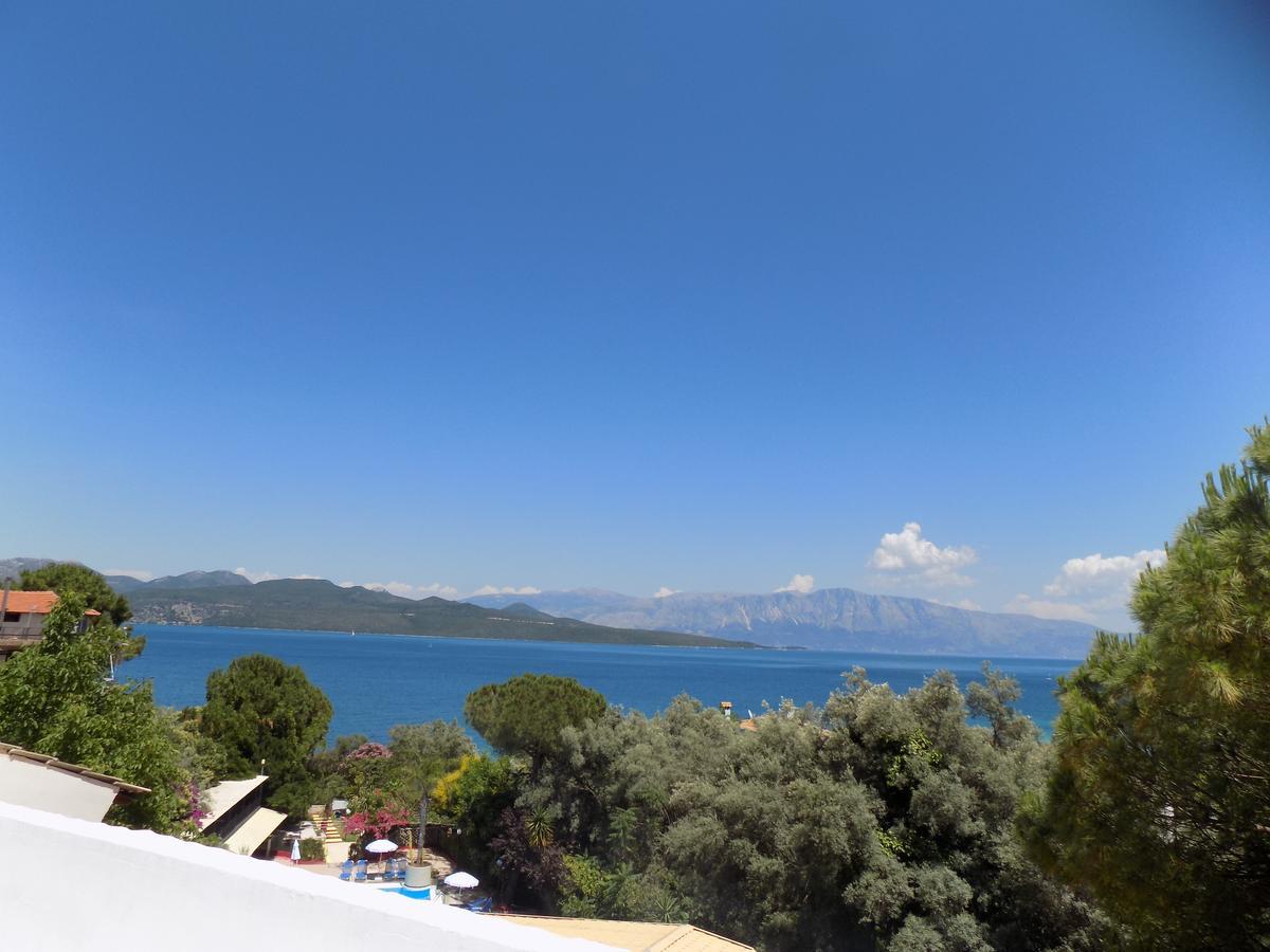 Lefkas Blue Hotel Nikiana Ngoại thất bức ảnh