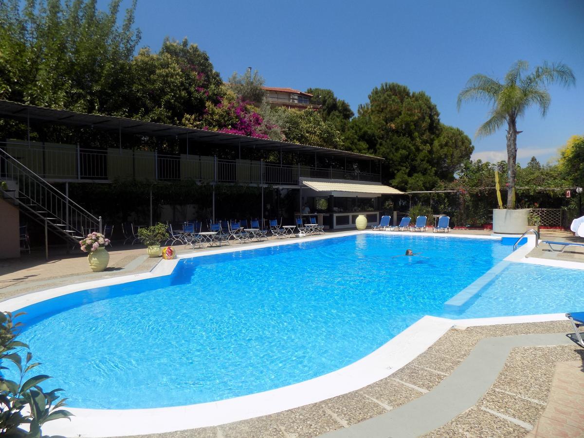 Lefkas Blue Hotel Nikiana Ngoại thất bức ảnh